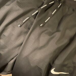 Men’s Nike nylon running joggers